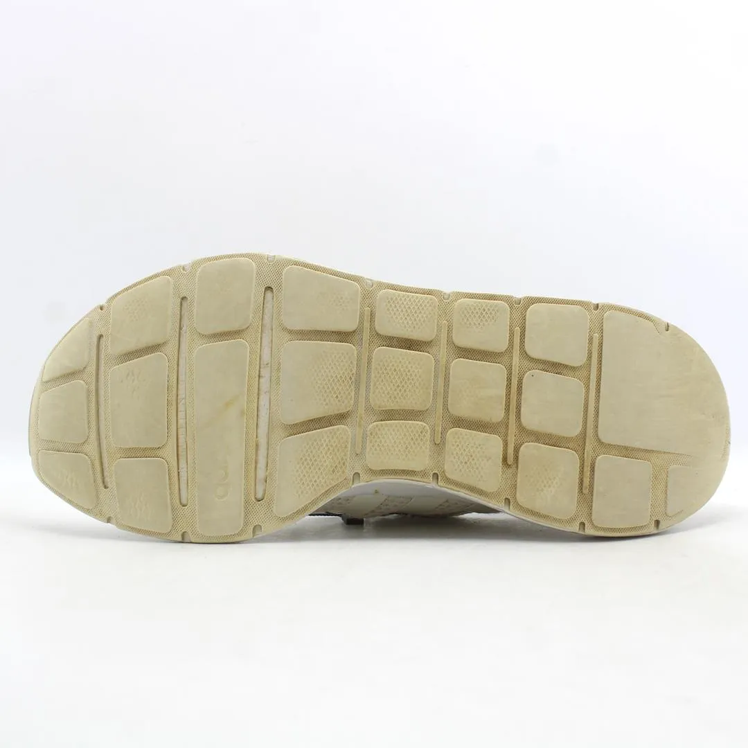 Running shoes trail ADIDAS .