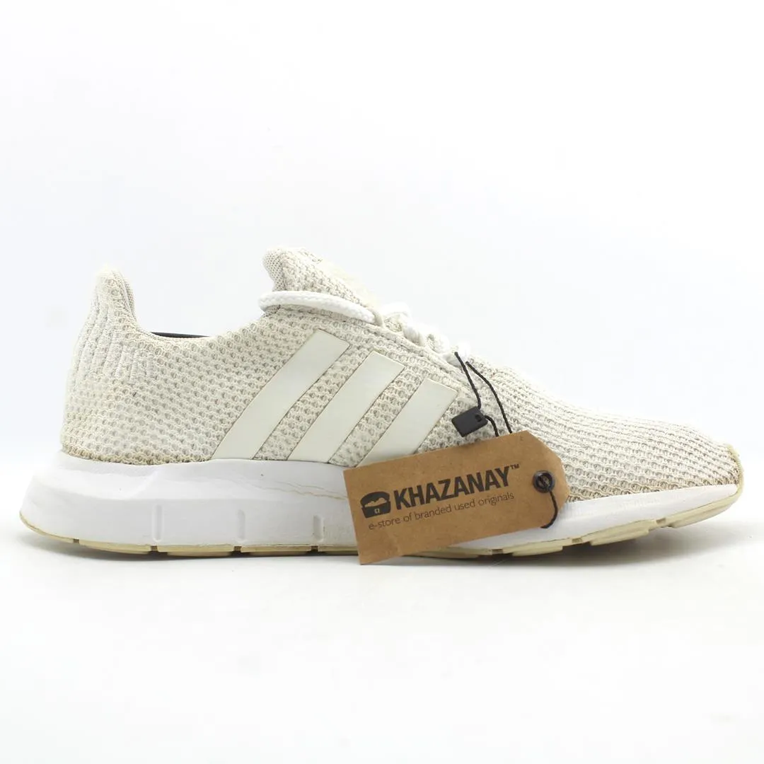 Classic Running Shoes ADIDAS .