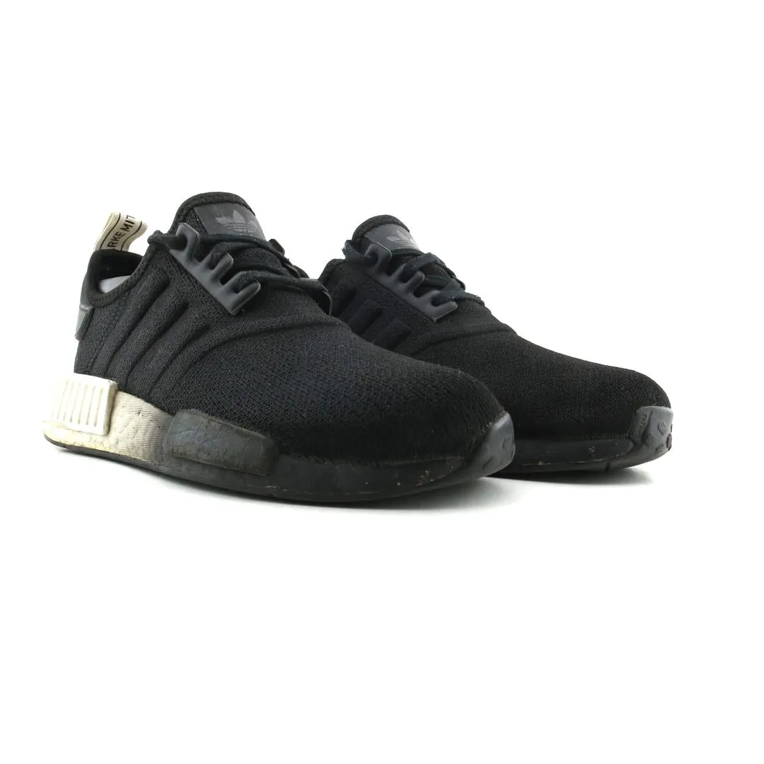 ADIDAS NMD R1 Speed Running