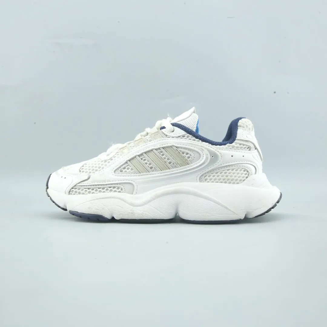 Running Flats Shoes ADIDAS OZMILLEN