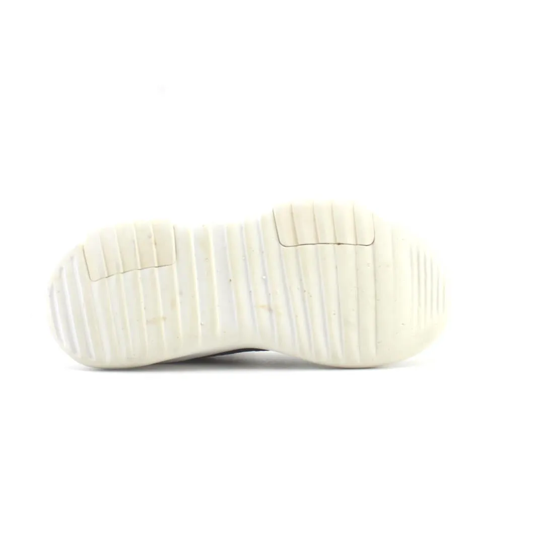 Stable Running Shoe ADIDAS .