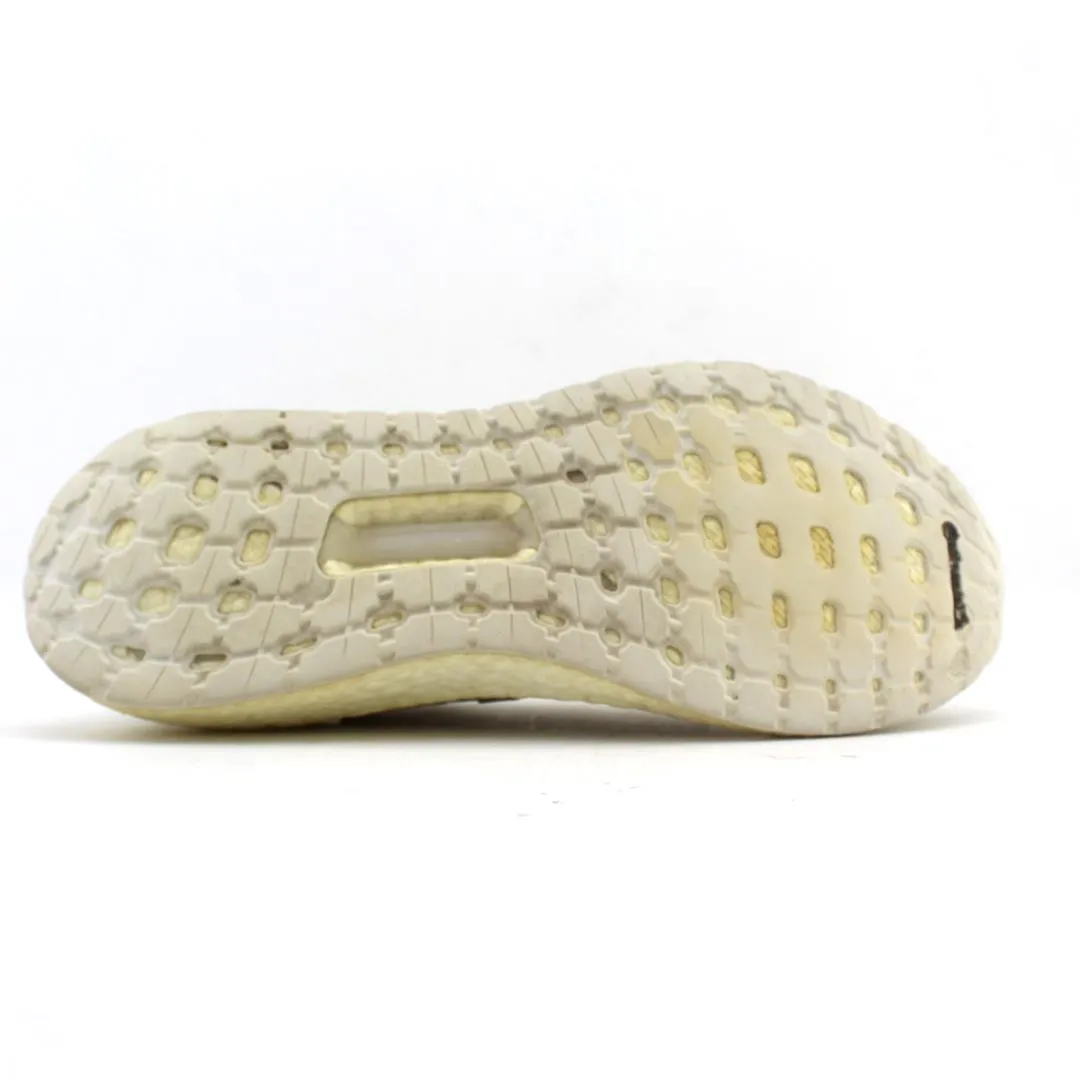 Running Shoes Sales ADIDAS  ULTRA BOOST 2019