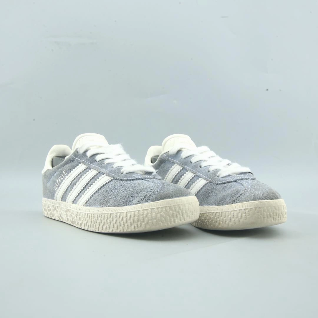 ADIDAS  GAZELLE Adidas Gazelle Bold Athletic Shoe