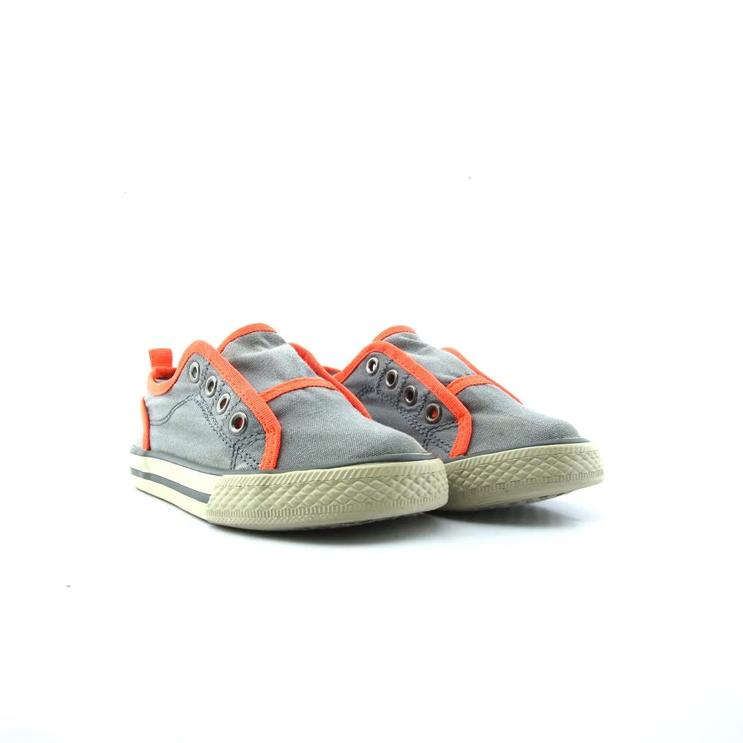 Closeout Tennis Shoes GAP .