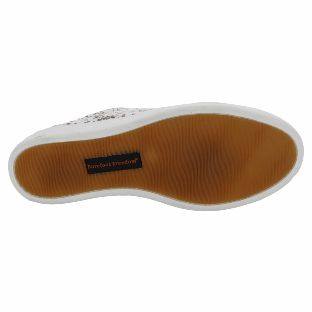 Casual Shoes For Fashion Drew Ruby White Floral Canvas Sneaker (Women's)