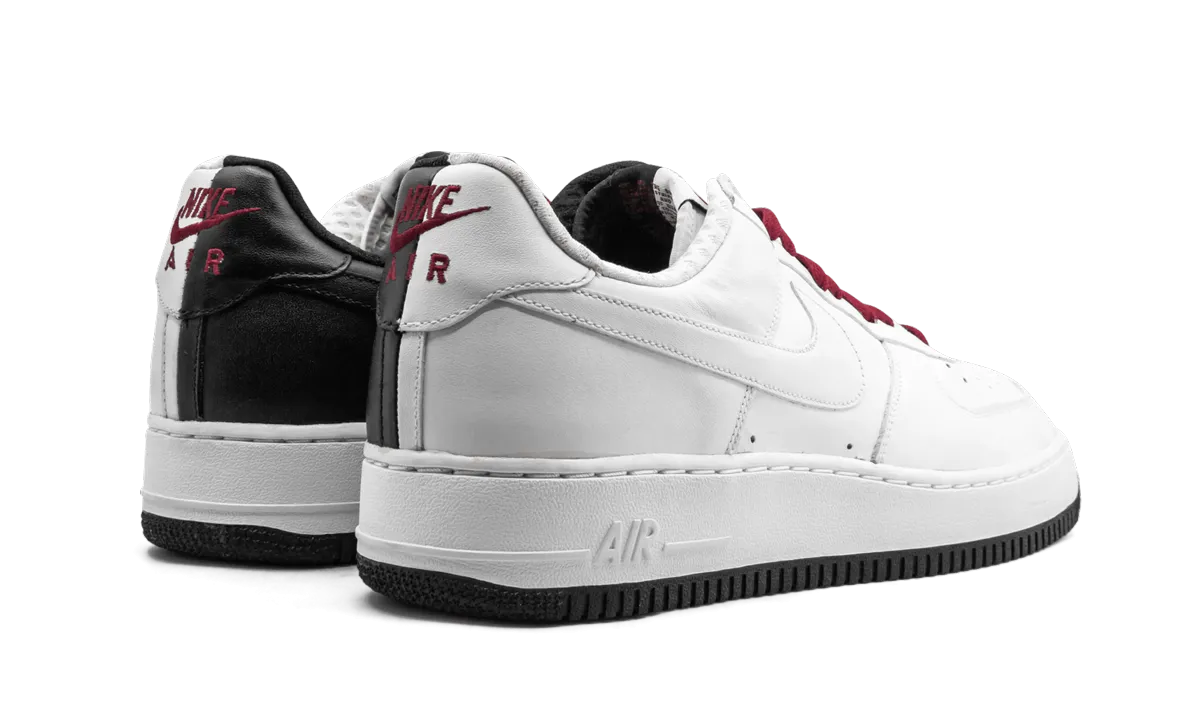 Air Force 1 Premium "Scarface" Nike Air Max Solo Shoes