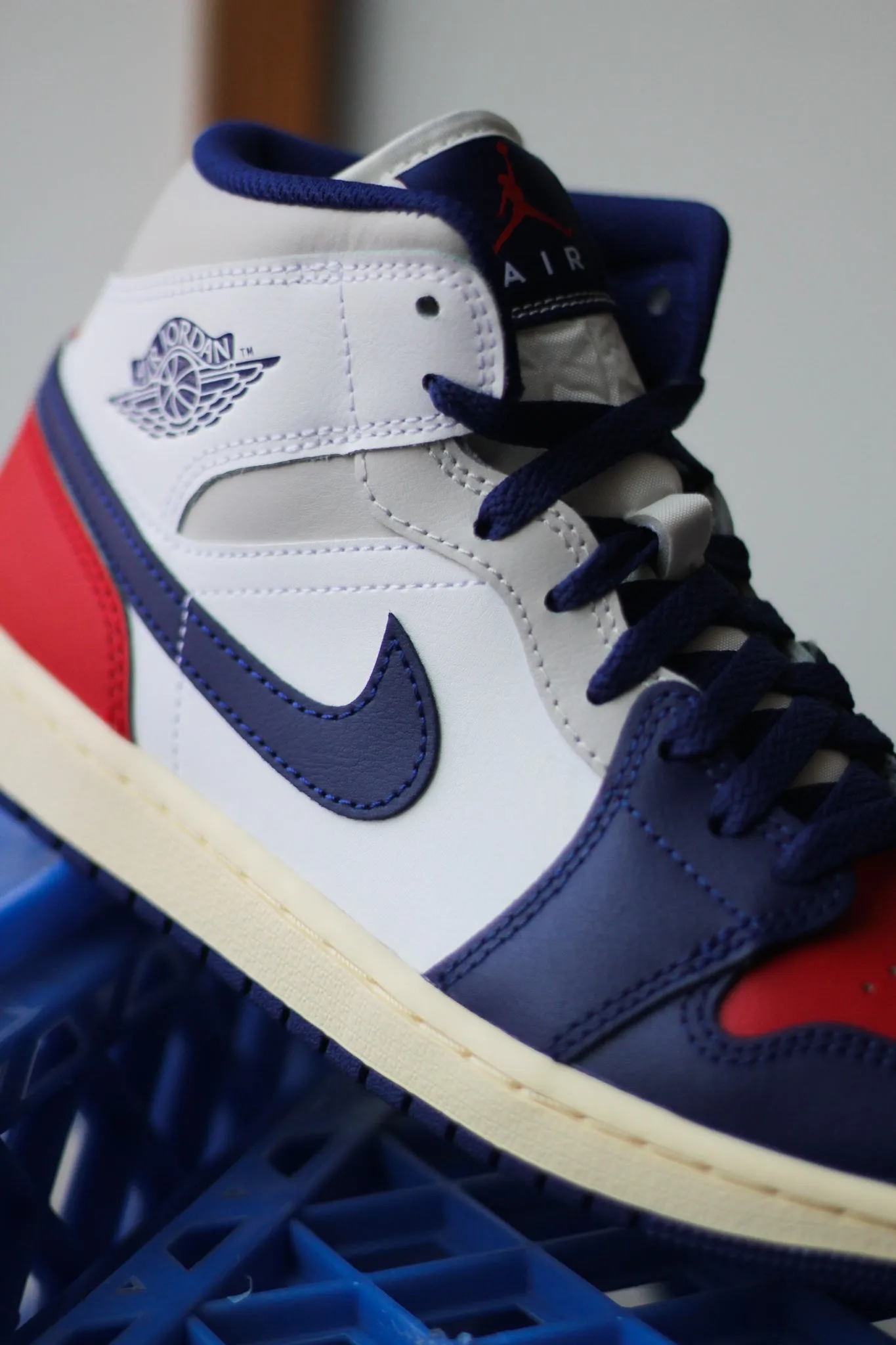 Genuine Nike Shoes AIR JORDAN 1 MID "WHITE/DEEP ROYAL BLUE-UNIVERSITY RED"