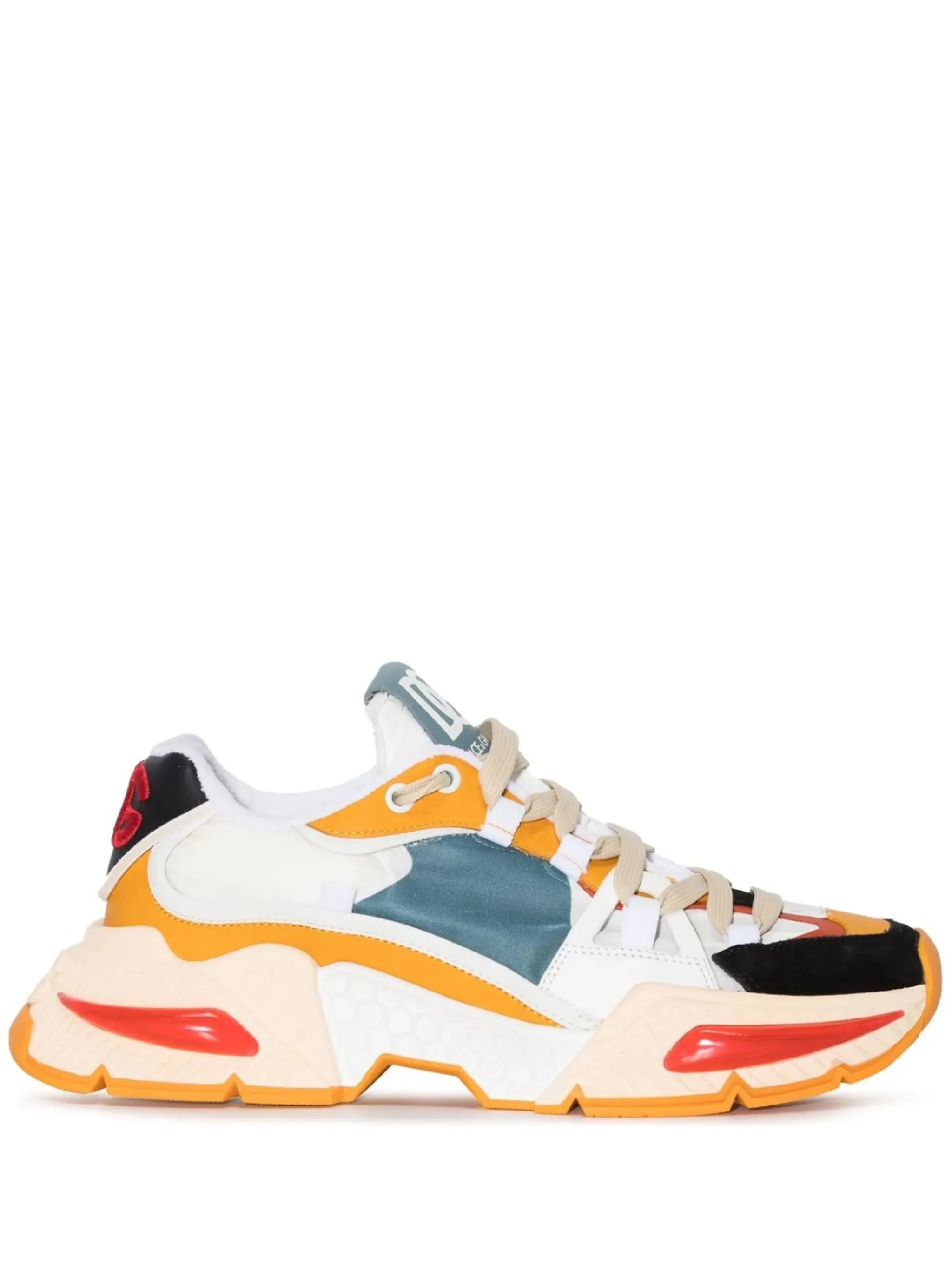 Air Master low-top sneakers Difference Between Walking And Training Shoes