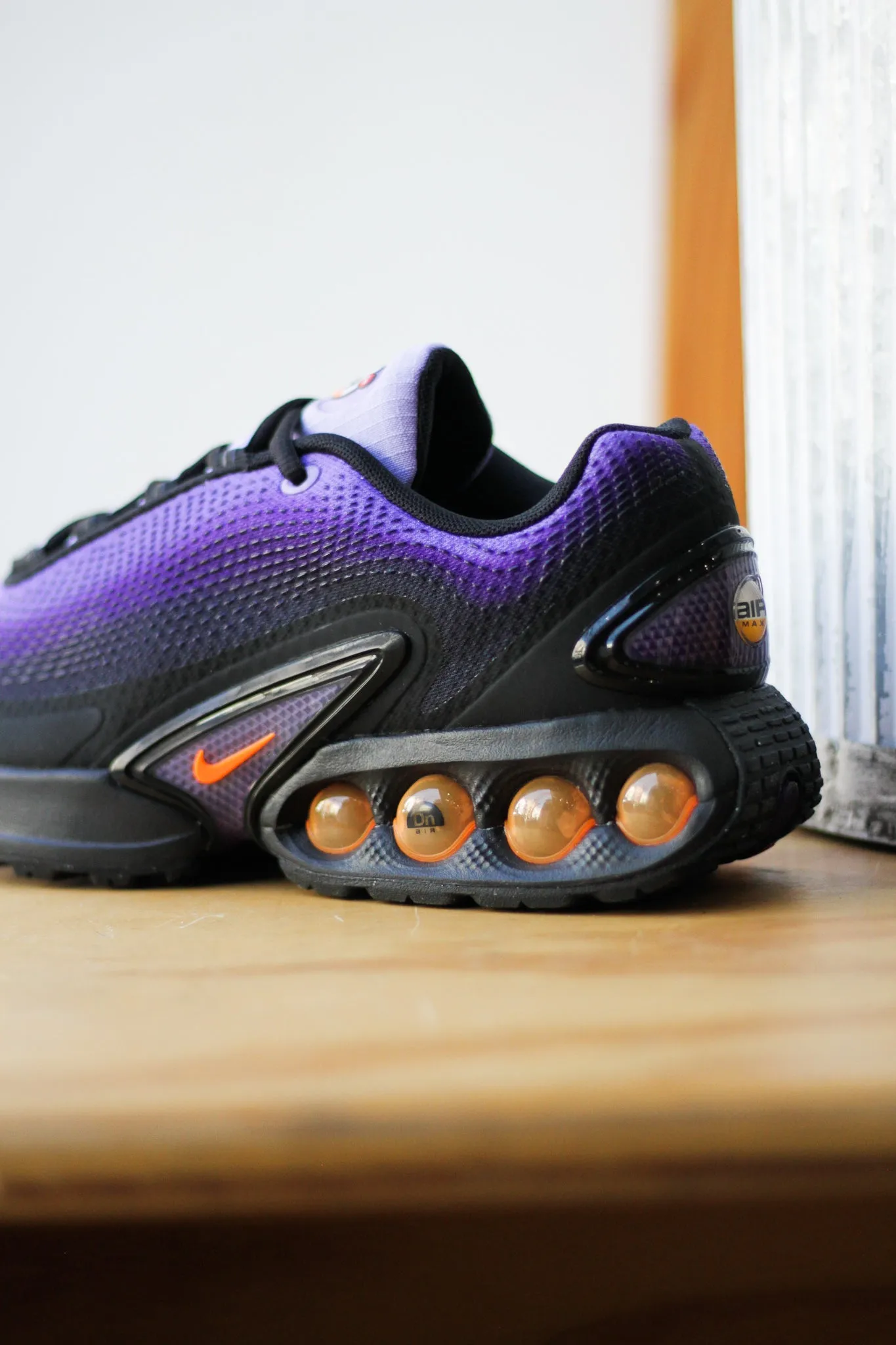 AIR MAX DN SE "MEDIUM VIOLET/TOTAL ORANGE" Nike Shoes Swarovski