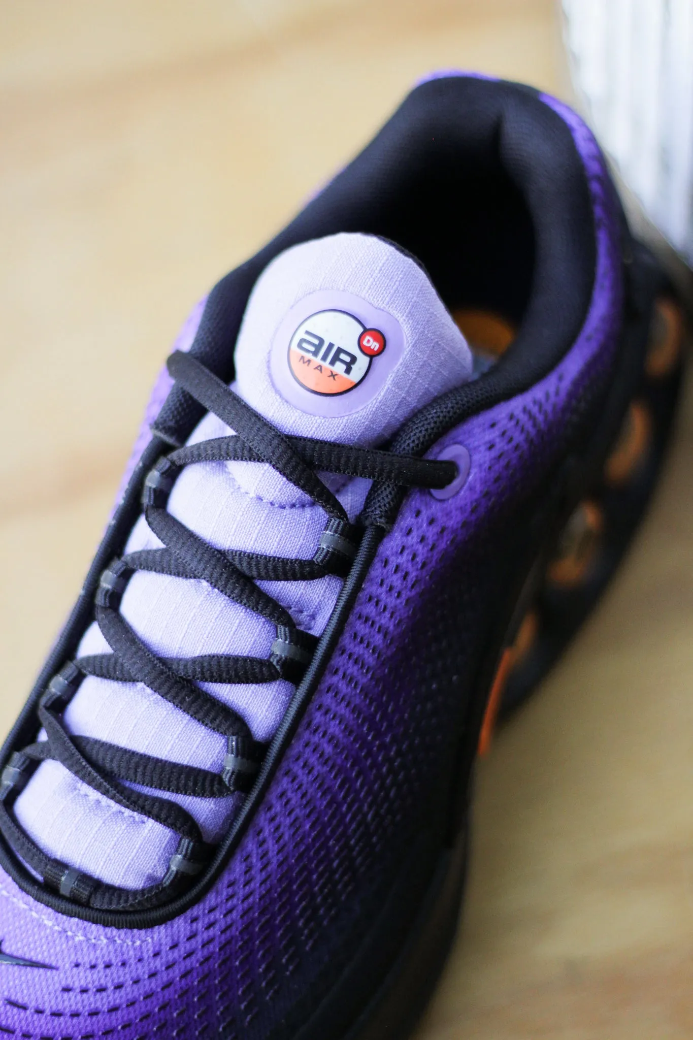 Chargers Nike Shoes AIR MAX DN SE "MEDIUM VIOLET/TOTAL ORANGE"