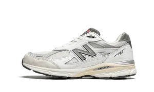 New Balance 9060 Size 7 New Balance 990 V3 Made USA Teddy Santis Sea Salt