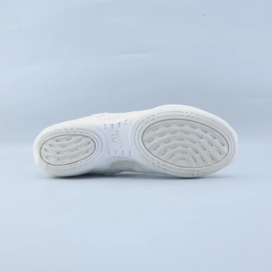 AMERICAN BRAND . Running In Trail Shoes