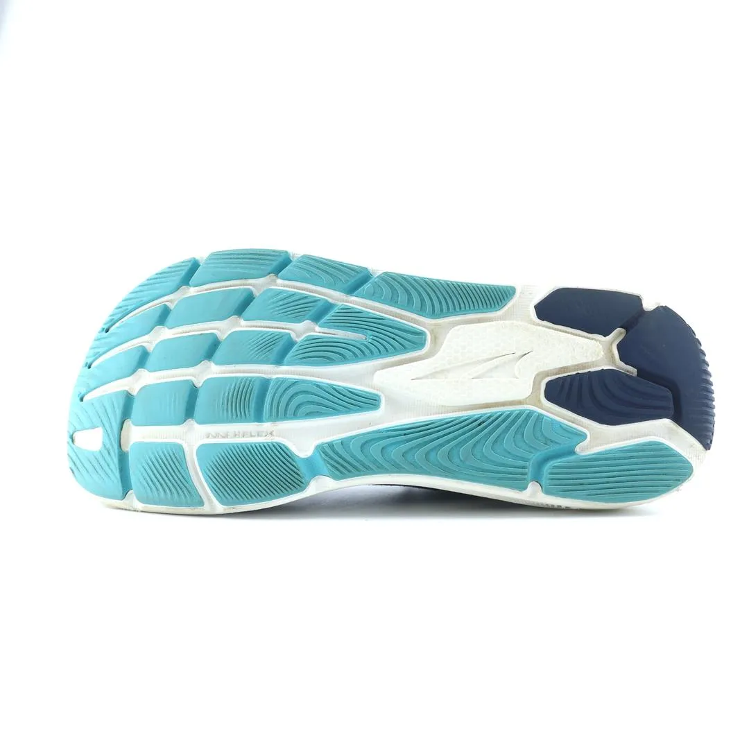 Running Shoes For Long Distance Runners ALTRA PARADIGM 6