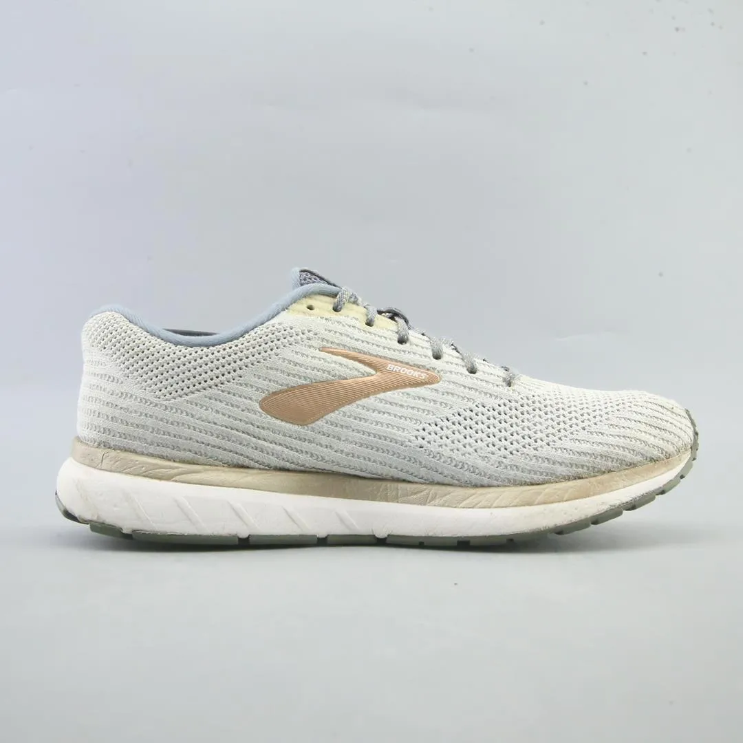 BROOKS REVEL 3 Best Weightlifting And Running Shoes