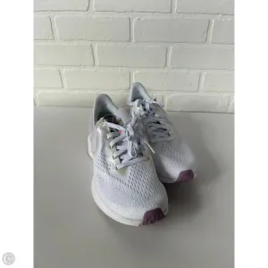 Nike Huarache Run Running Shoes Shoes Athletic By Nike In White, Size: 8