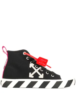 Arrow stripe sneakers Good Shoes Casual