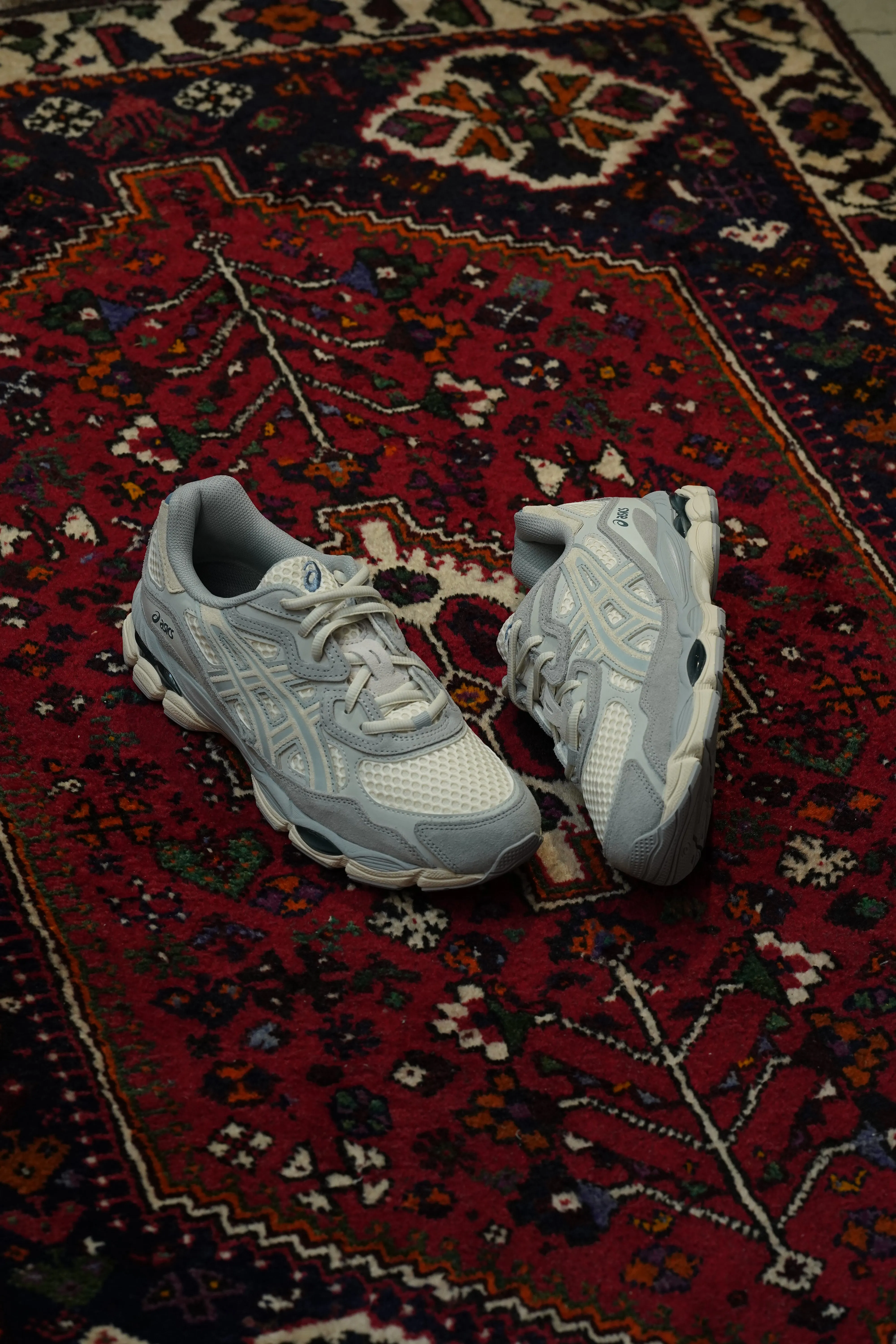 Asics Tiger Gel-saga Shoes asics GEL-NYC (IVORY/MID GRAY)