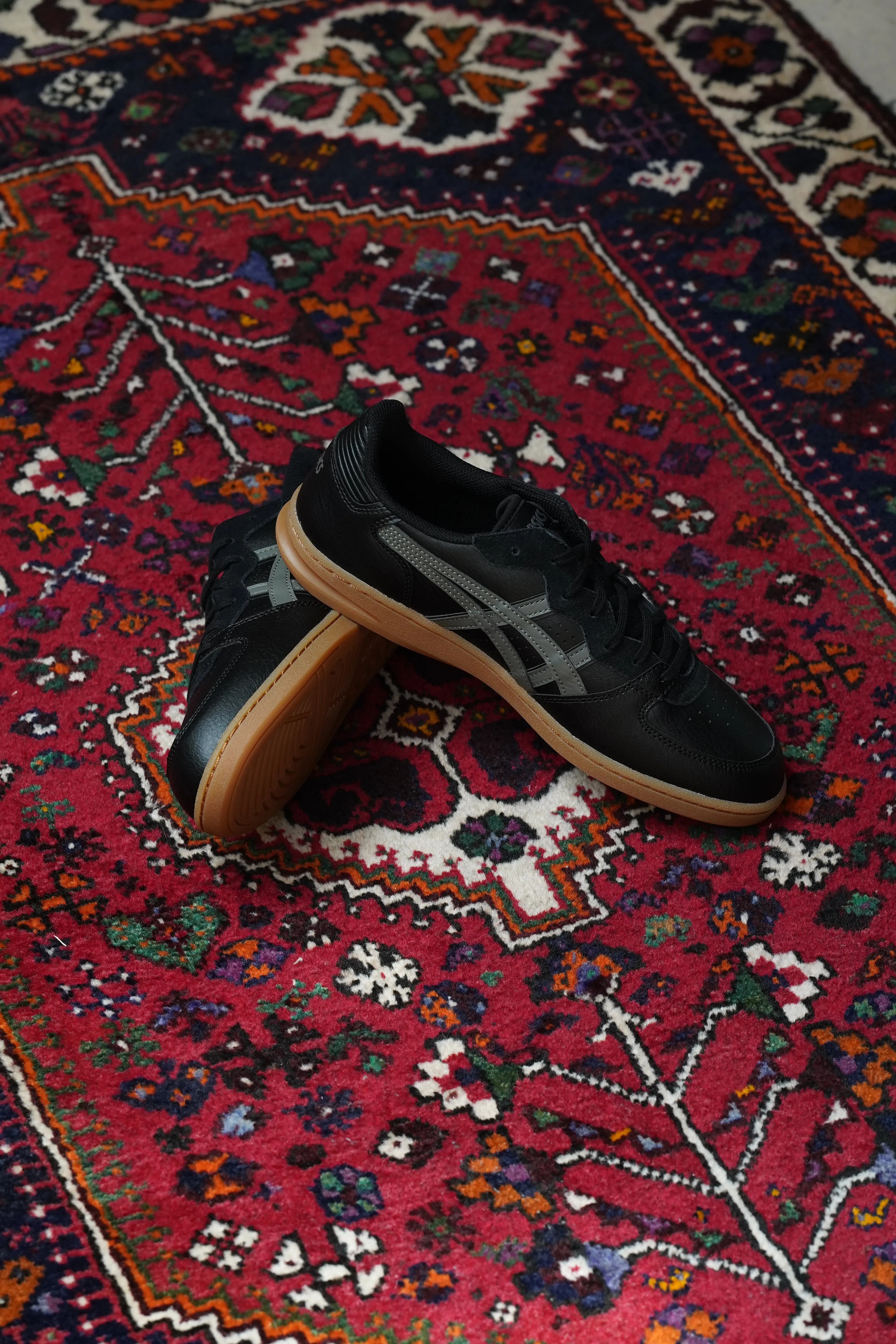 asics SKYHAND OG (BLACK/TRUFFLE GREY) Asics Shoes Gt 1000 13