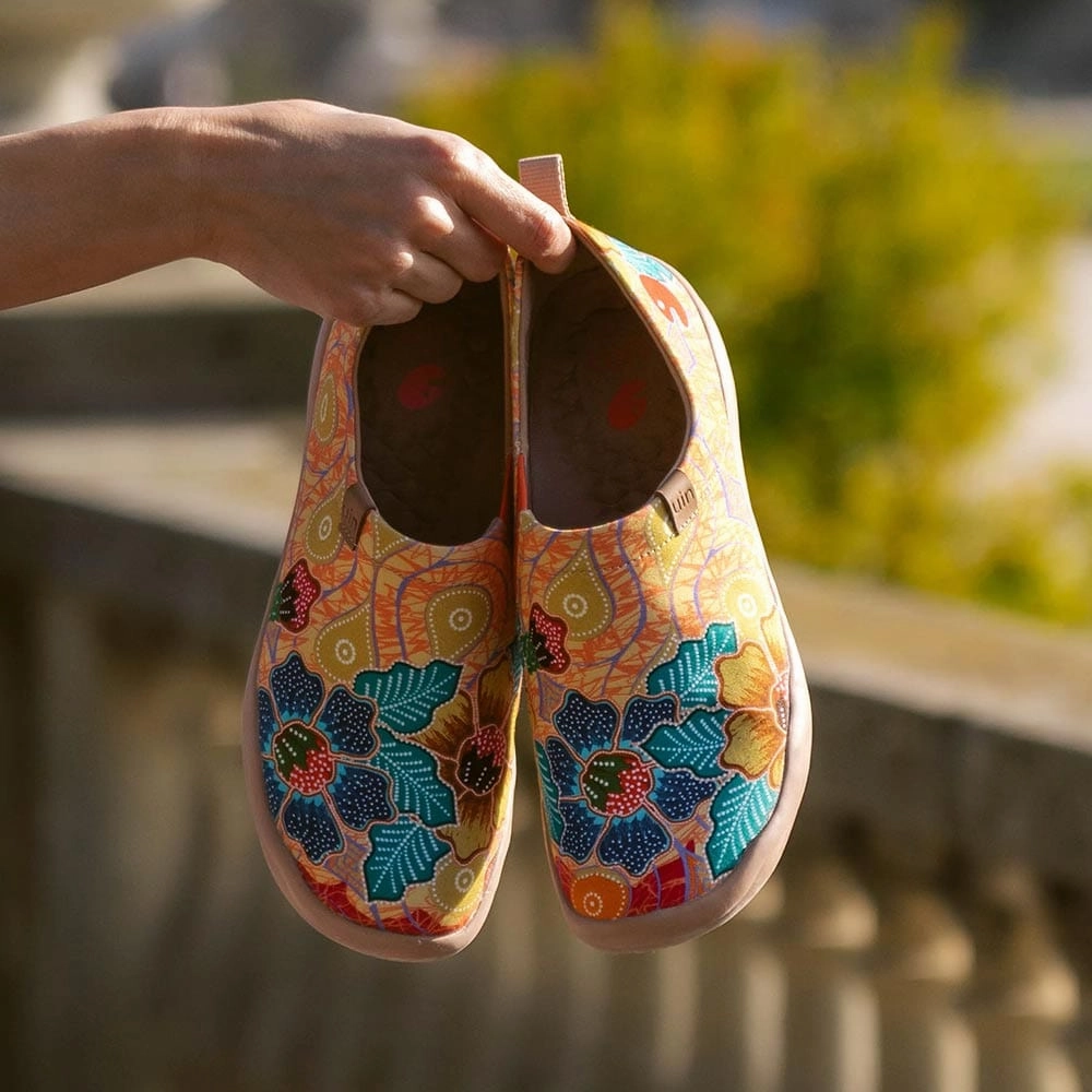 Batik Flower Toledo I Women Reddit Mfa Casual Shoes