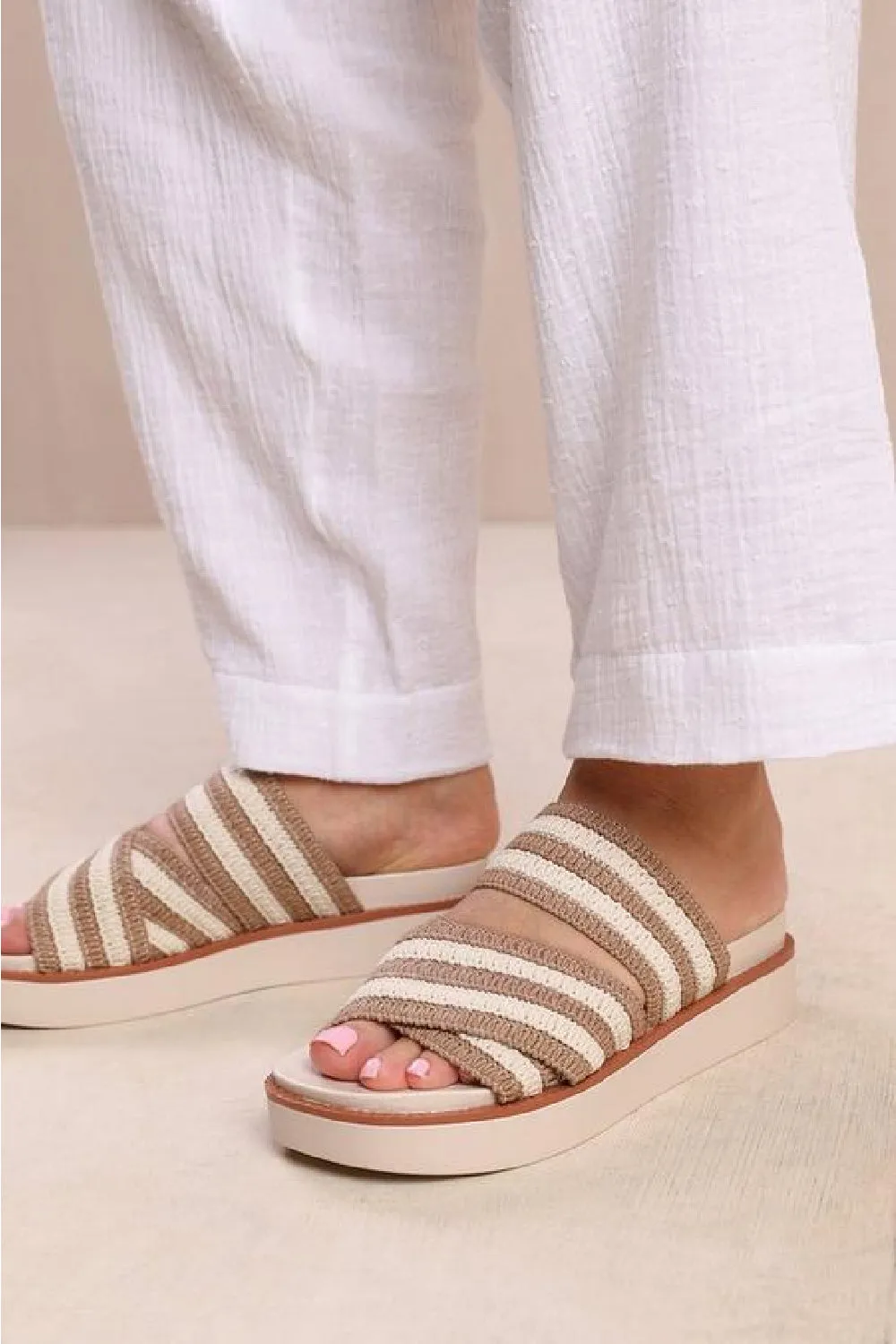 MOCHA BEIGE WOVEN CROSS STRAP FLATFORM SLIDER SANDAL (PACK B) Five Nights Of Freddy Slippers