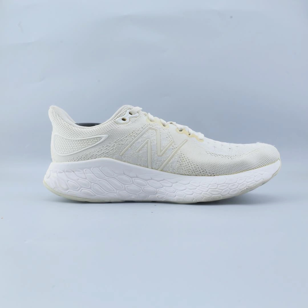 NEW BALANCE FRESH FOAM X 1080 V12 New Balance 9060 Black And Yellow