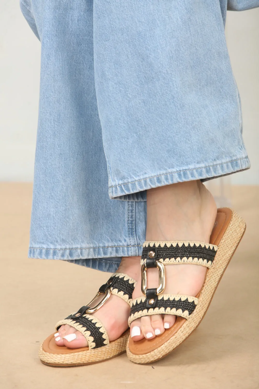 BLACK DESIGNER CONTRAST STITCH WOVEN RAFFIA LOW FLATFORM SANDALS Luofu Slippers