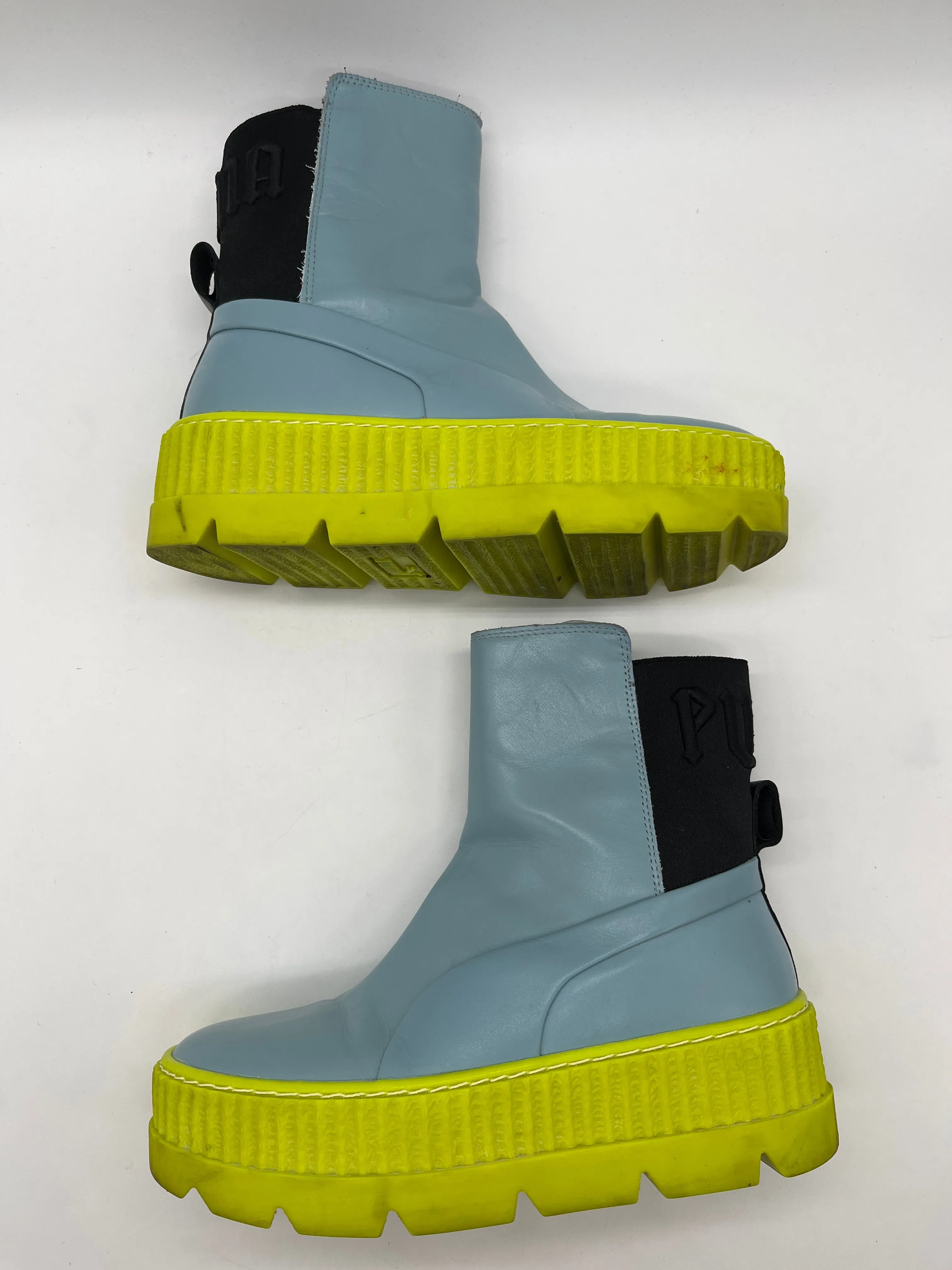 Puma Suede Classic Shoe Boots Ankle Flats By Puma In Blue, Size: 7