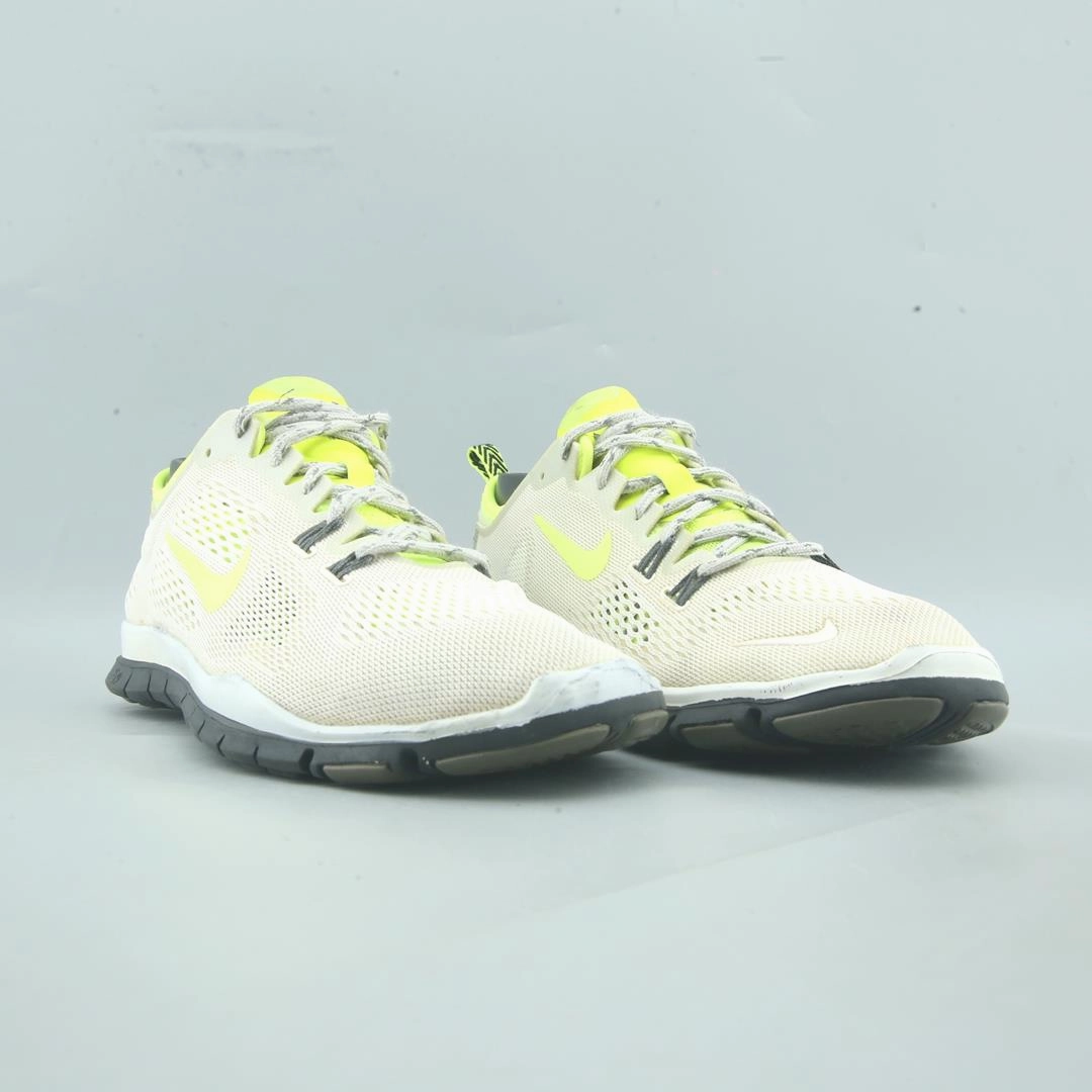 Nike Shoes Foamposite NIKE FREE 5.0 TR FIT 4