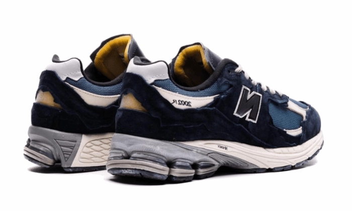 New Balance 2002R Protection Pack Dark Navy New Balance Mens Orange