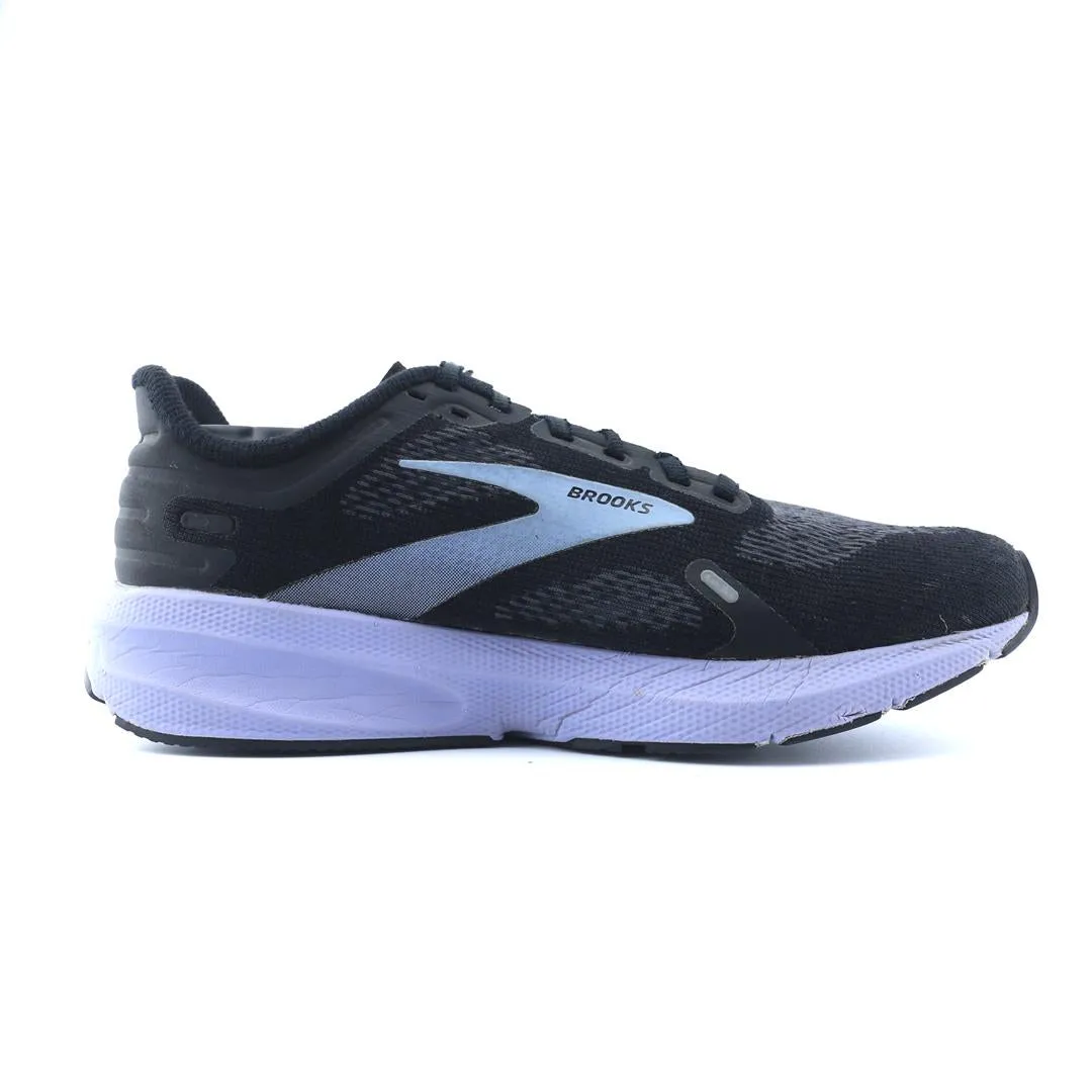 BROOKS LAUNCH 9 Best Road And Trail Running Shoes