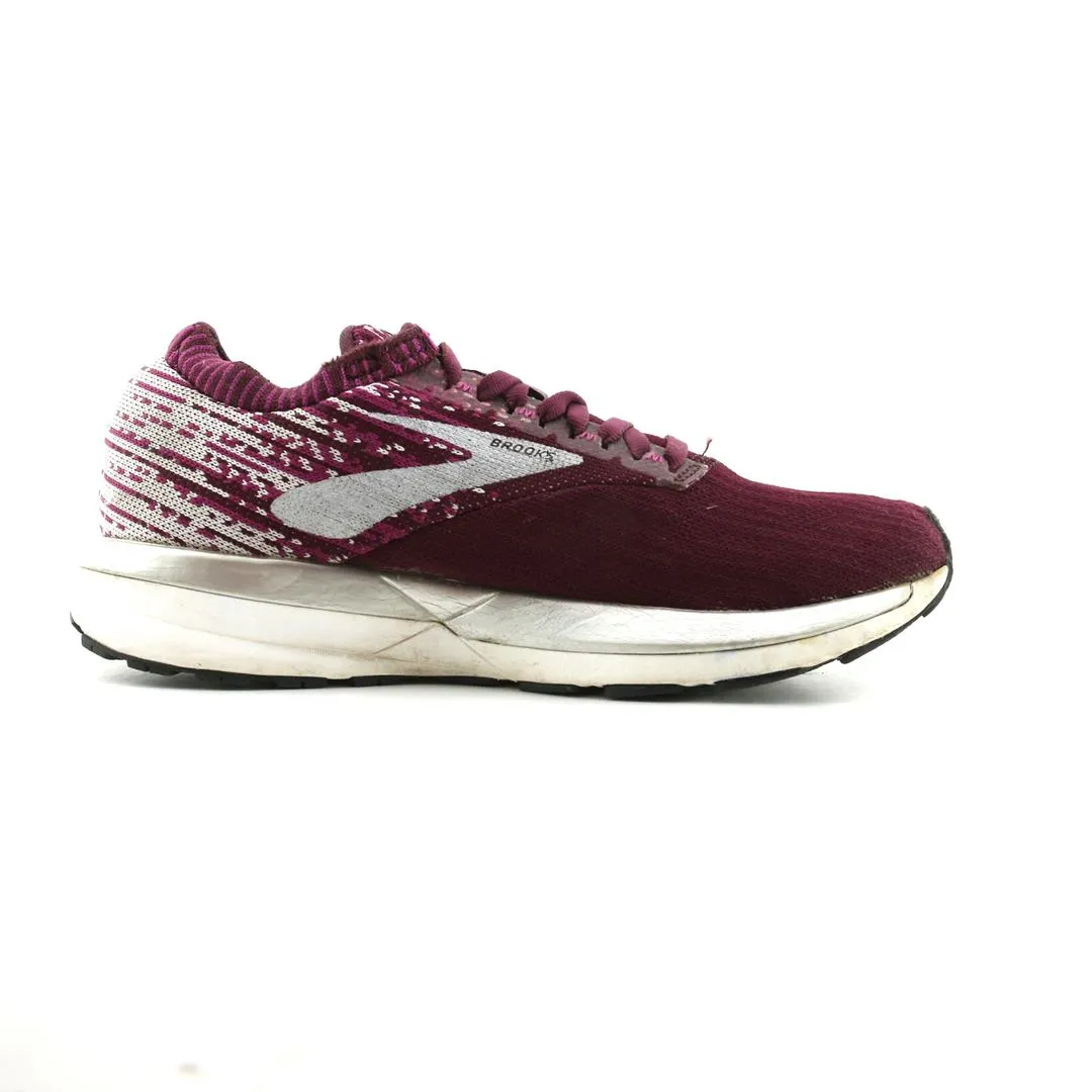 Ultra Lightweight Running Shoes BROOKS RICOCHET