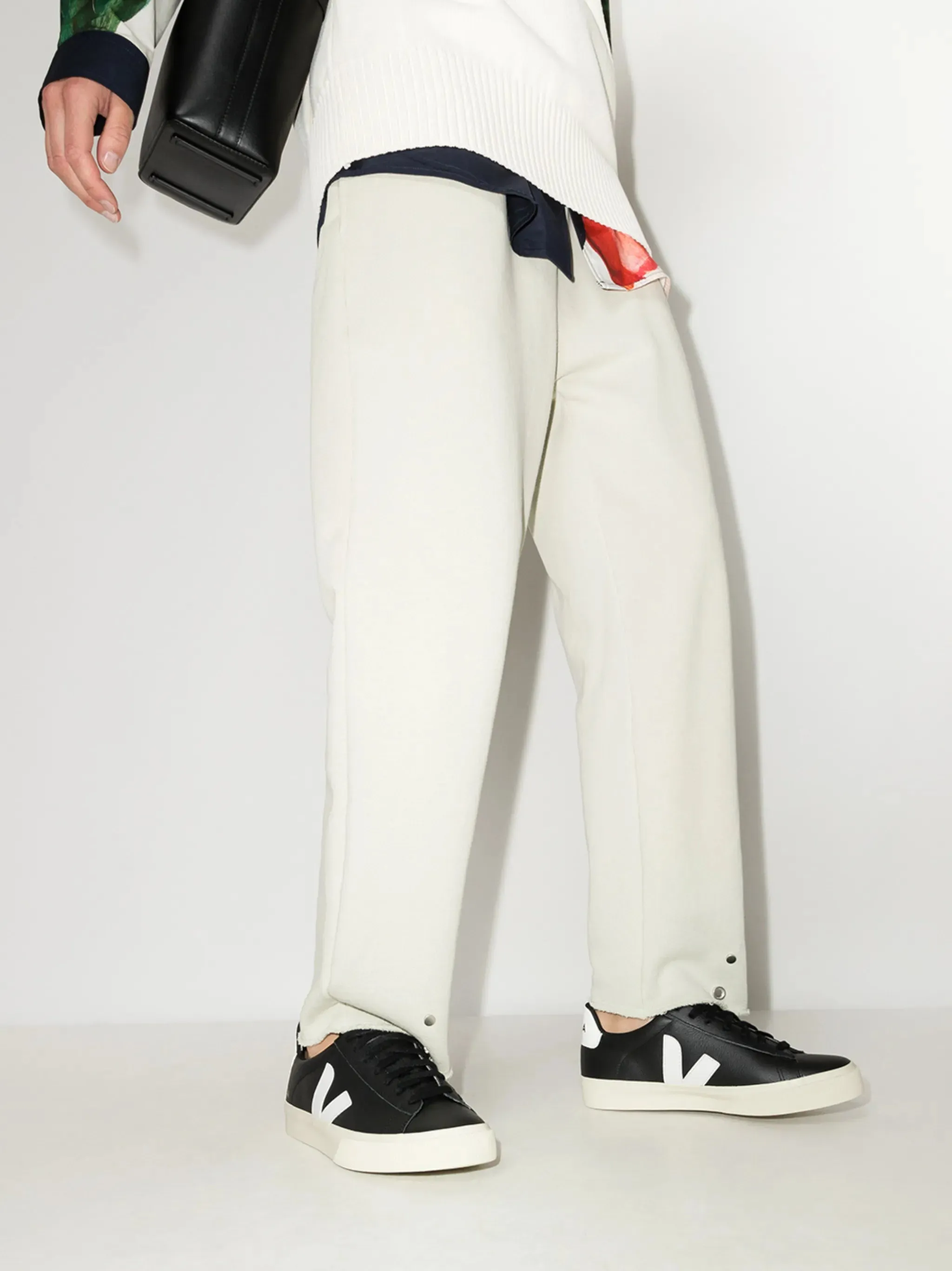 Campo logo-patch sneakers Wide Training Shoes