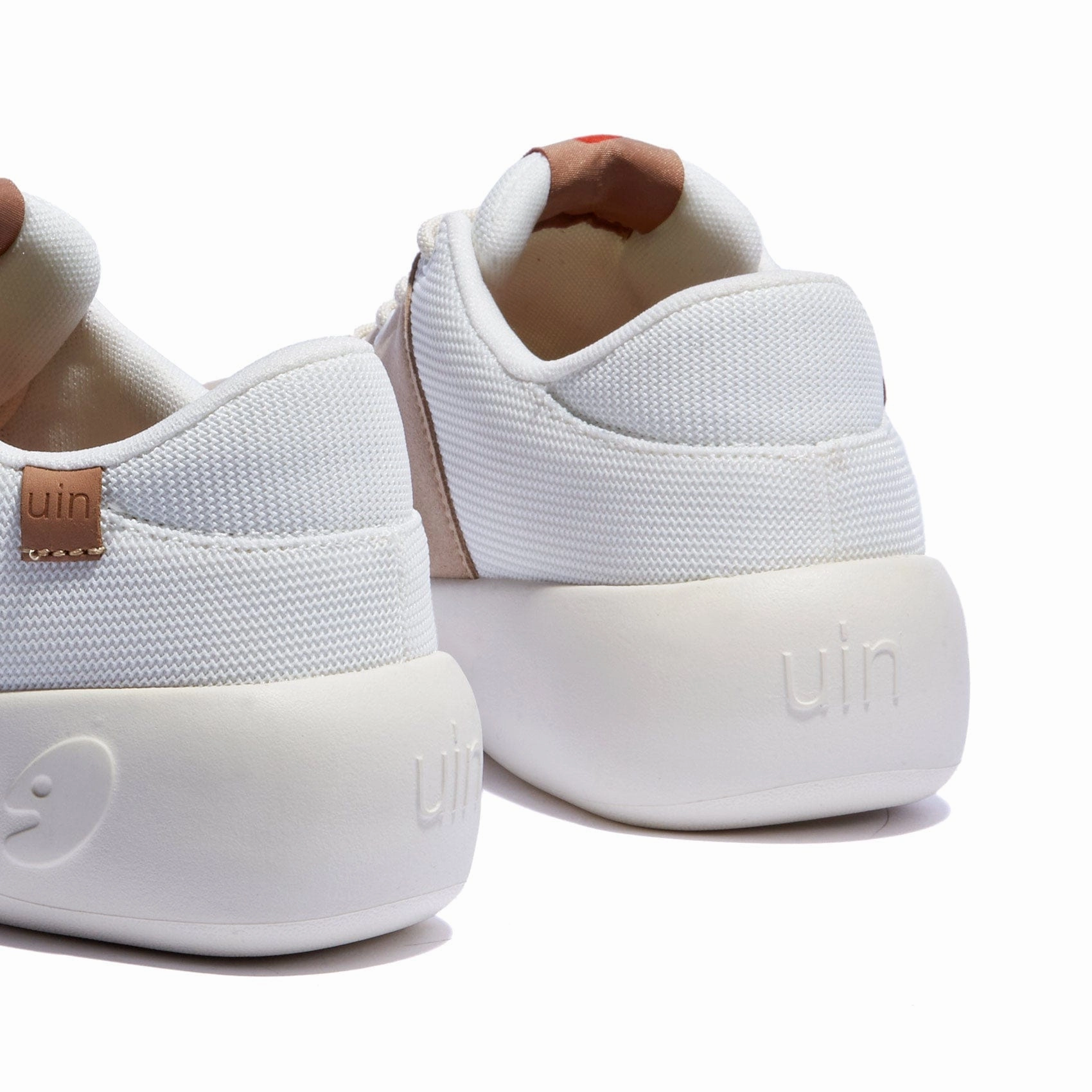 Captured by Love Bartello VI Women Skate Old Skool Breeze Skate Shoes