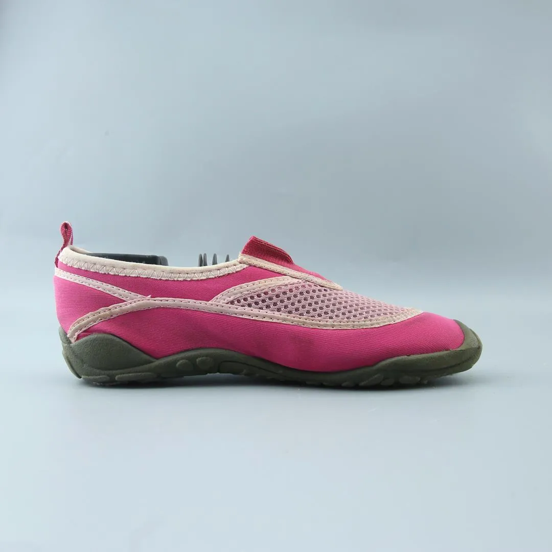 Indoor Japanese Slippers CG .