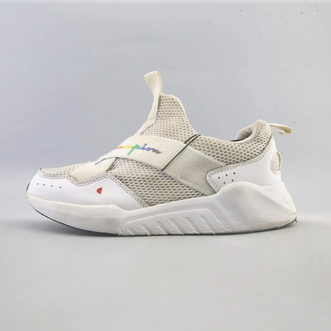 Signs You Need New Running Shoes CHAMPION .