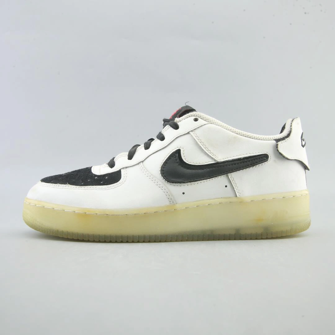 NIKE AIR FORCE 1/1 LOW Nike Walking Shoes With Arch Support