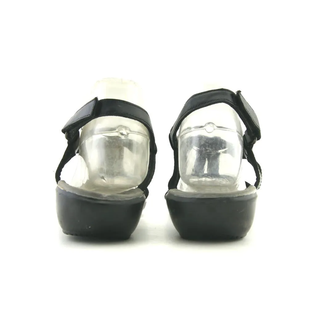 Sandals Most Comfortable CLARKS COLLECTION