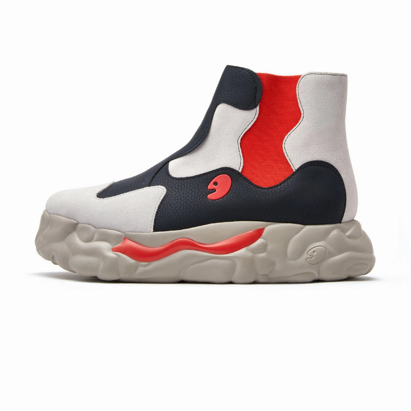 Cn Skate Classic Sleek Sanamolls III Women