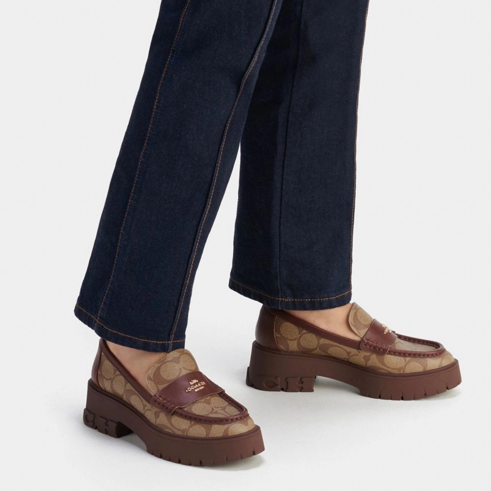 Coach Ruthie Loafer In Signature Canvas Khaki  Walnut Casual Summer Shoes No Socks