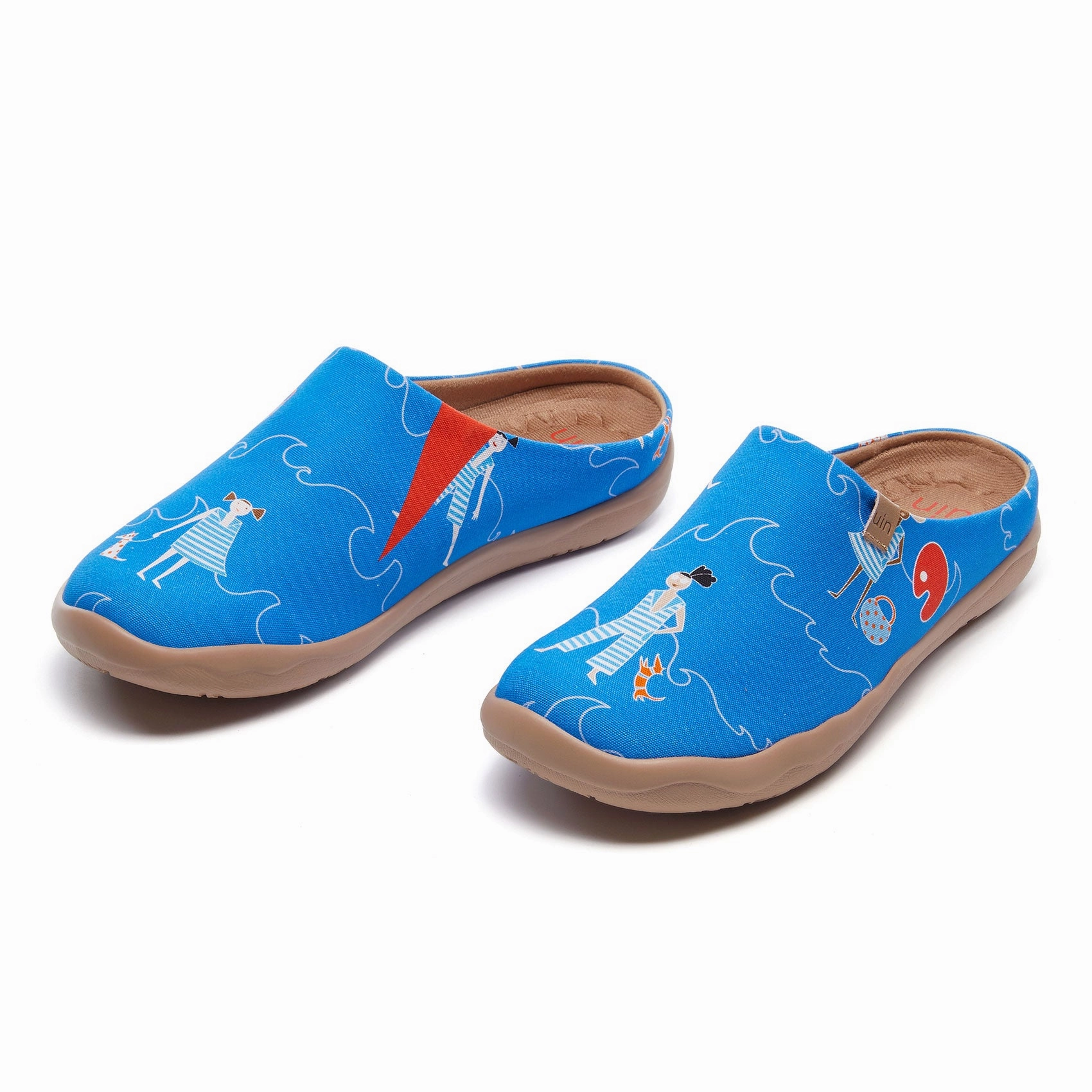 Casual Wear And Shoes Bellflower Coastal Walk with Pups 2 Malaga Women