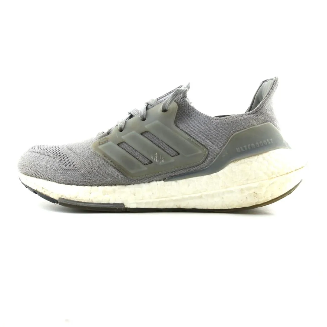 Best Running Shoes Pronation Runners ADIDAS  ULTRA BOOST 22