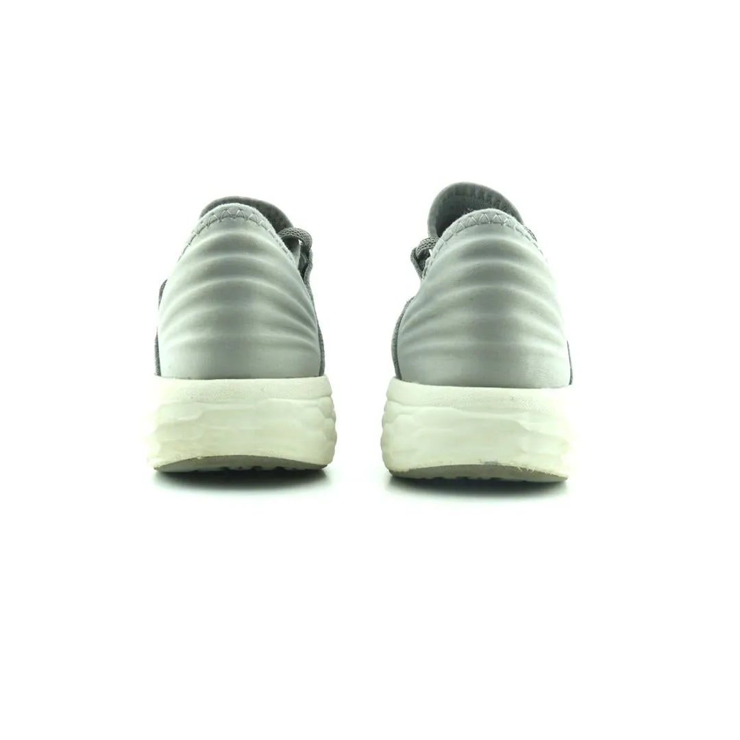 New Balance 2002r Protection Pack Green NEW BALANCE  FRESH FOAM CRUZ V2