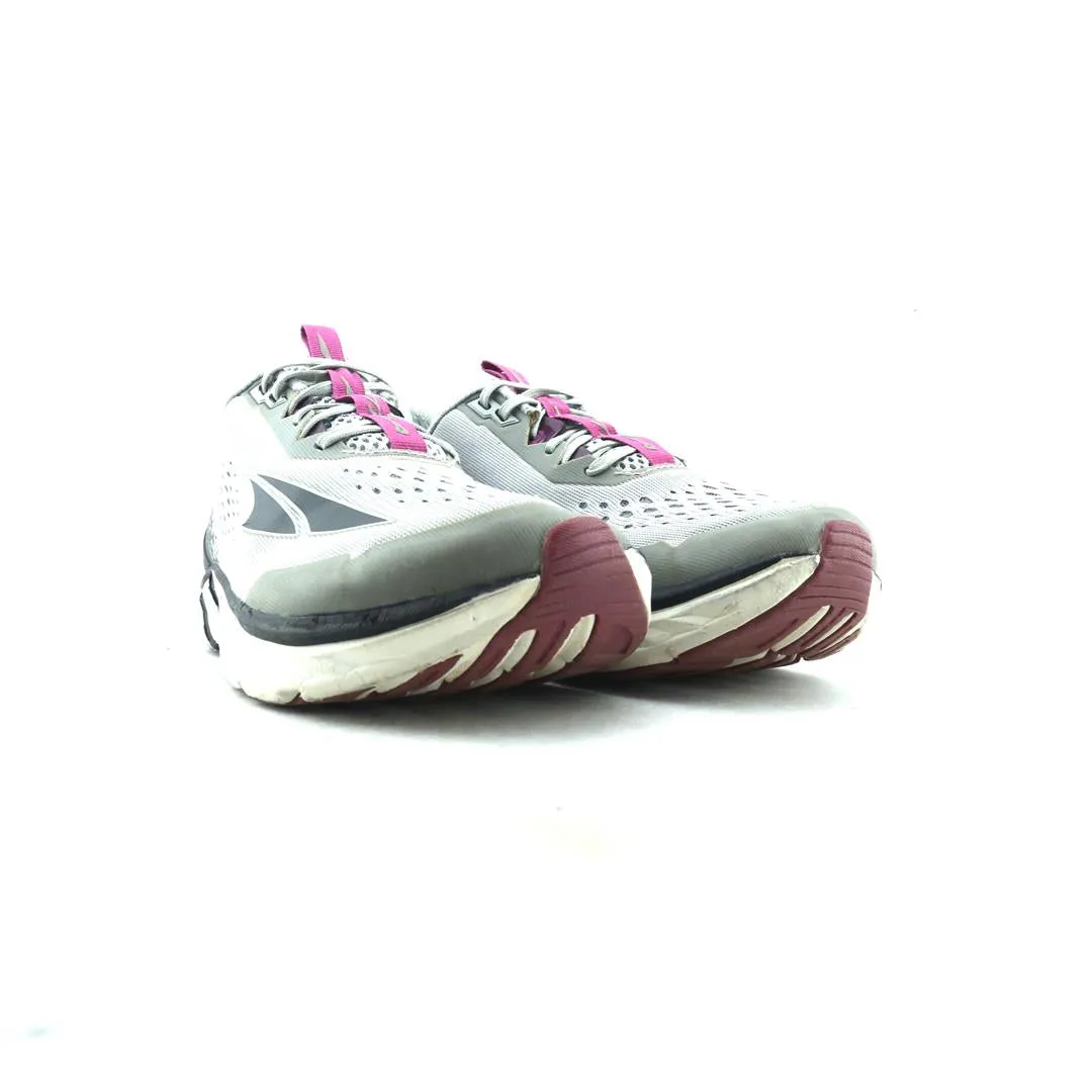 ALTRA TORIN 4 On Cloud Shoes Running