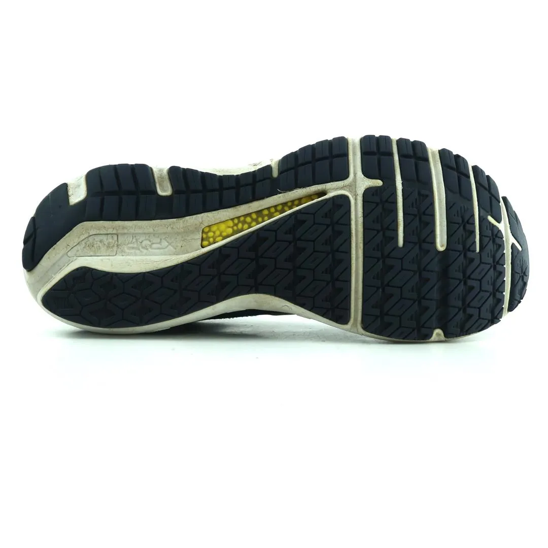 Running Shoes For Flat And Wide Feet MIZUNO WAVE HORIZON 5