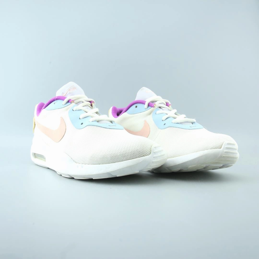Nike Cloth Shoes NIKE AIR MAX OKETO