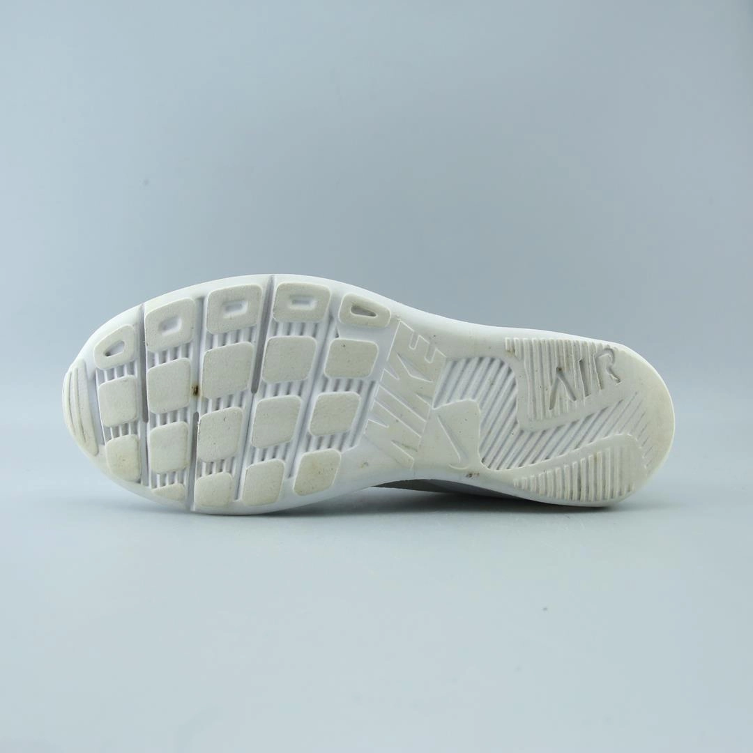 NIKE AIR MAX OKETO Nike Vikings Shoes