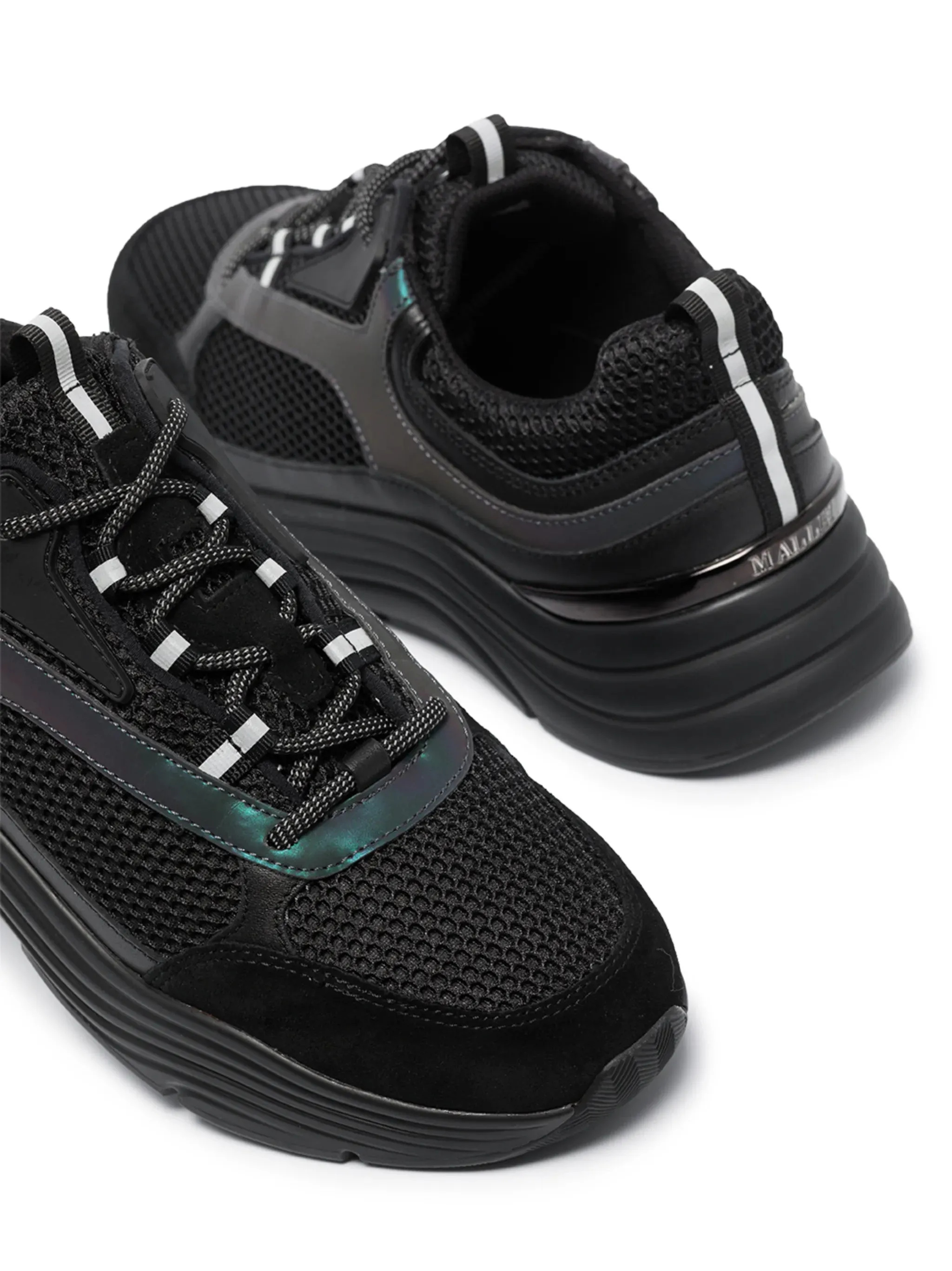 Best Training Shoes For The Gym Cyrus low-top sneakers