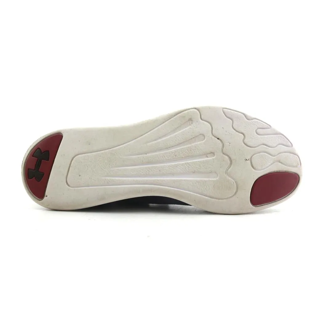 UNDER ARMOUR  STUDIO LUX Zoomx Invincible 3 Flyknit Running Shoes