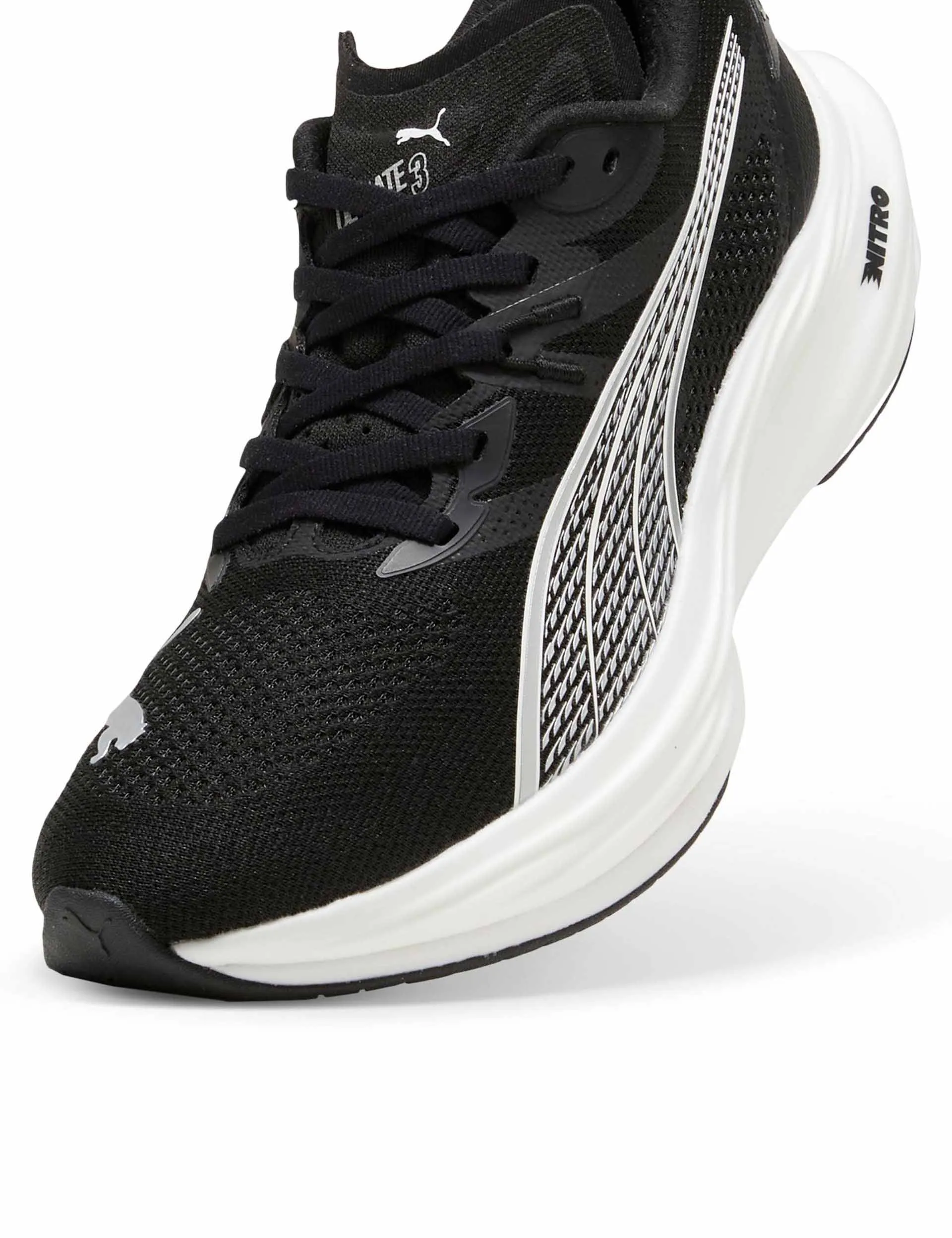 Deviate Nitro 3 - Black-White Weighted Training Shoes