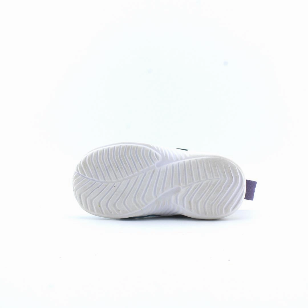 Adidas Predator Soccer Shoes ADIDAS .